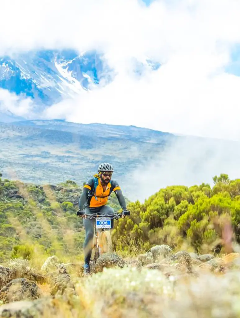 360 degree circuit around Kilimanjaro